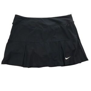 Black Nike tennis/golf skirt